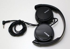Наушники Sony MDR-ZX110B накладные черные, легкие, складные, шнур 1,2м, L-штекер Цены